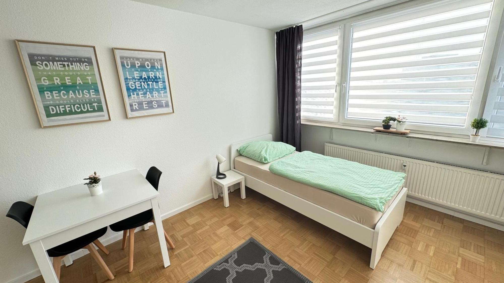 Monteur & Messezimmer Ratingen-Duesseldorf Kültér fotó